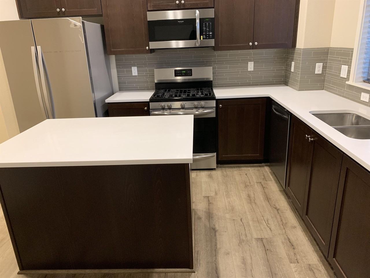 15084 Nw Marianna St #1 - Photo 6 of 21