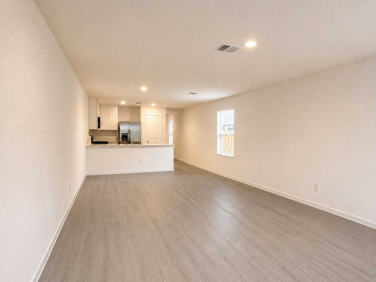 1520 Sunset Ridge Dr - Photo 6 of 14