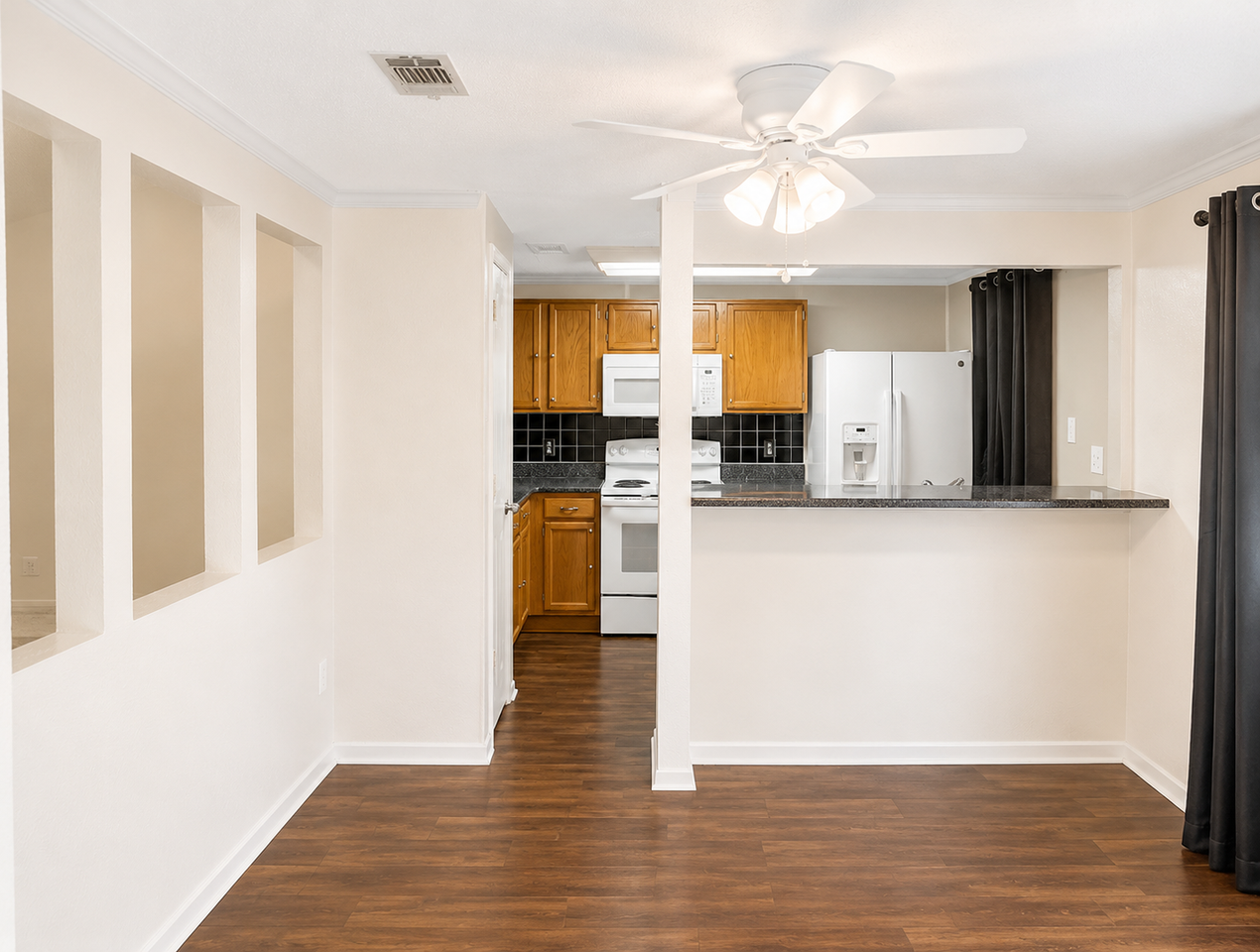 3800 Staghorn Cir S - Photo 3 of 19