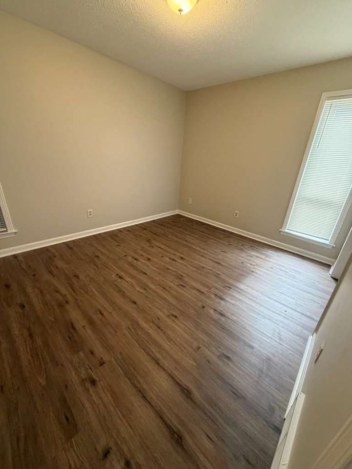 5726 Pinola Ave #1 - Photo 5 of 7