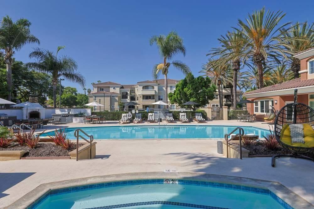 390 Paseo Camarillo - Photo 3 of 44