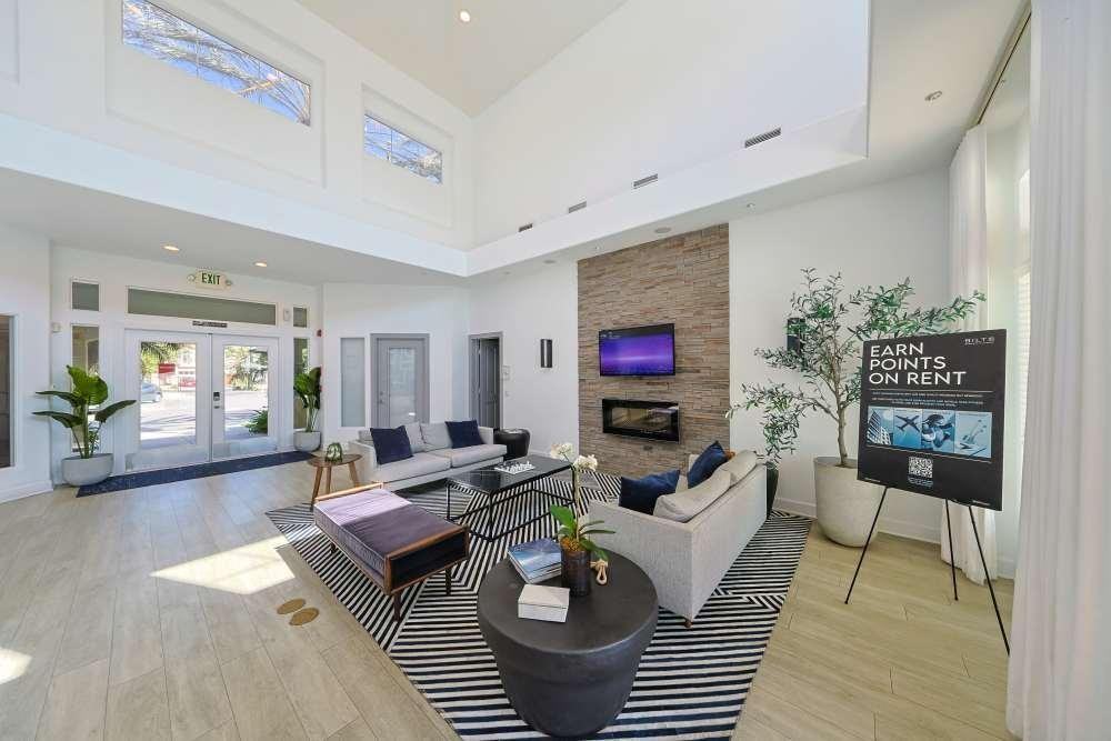 390 Paseo Camarillo - Photo 2 of 44