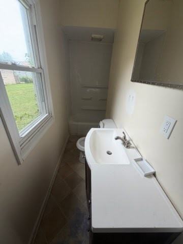 1633 E 49th St Rear #REAR - Photo 6 of 8