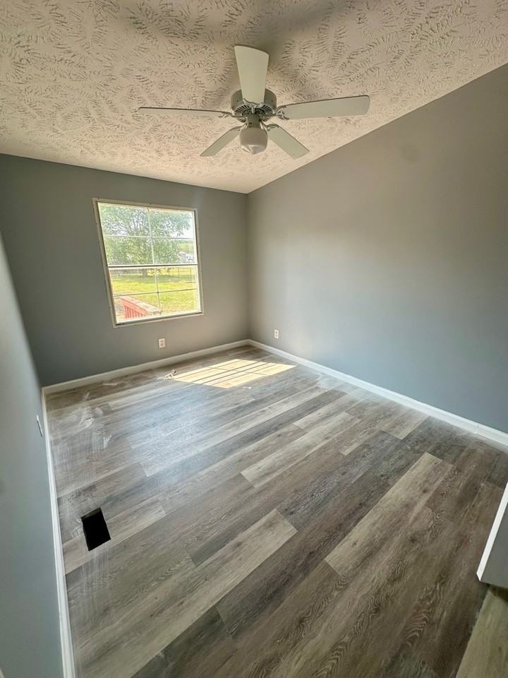 4108 Bonfield Dr #1 - Photo 5 of 15