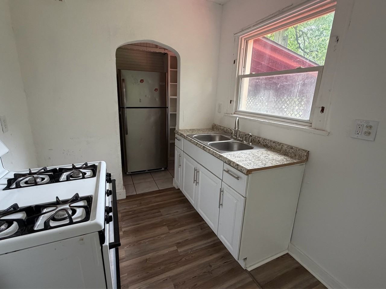 3724 Hillman St #1 - Photo 2 of 18