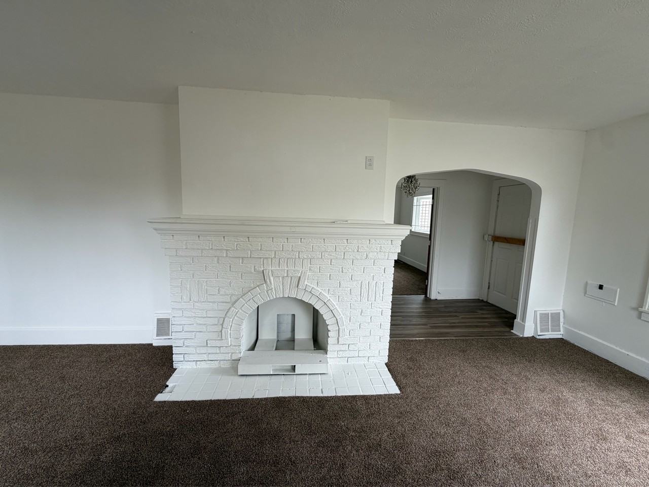 3724 Hillman St #1 - Photo 5 of 18