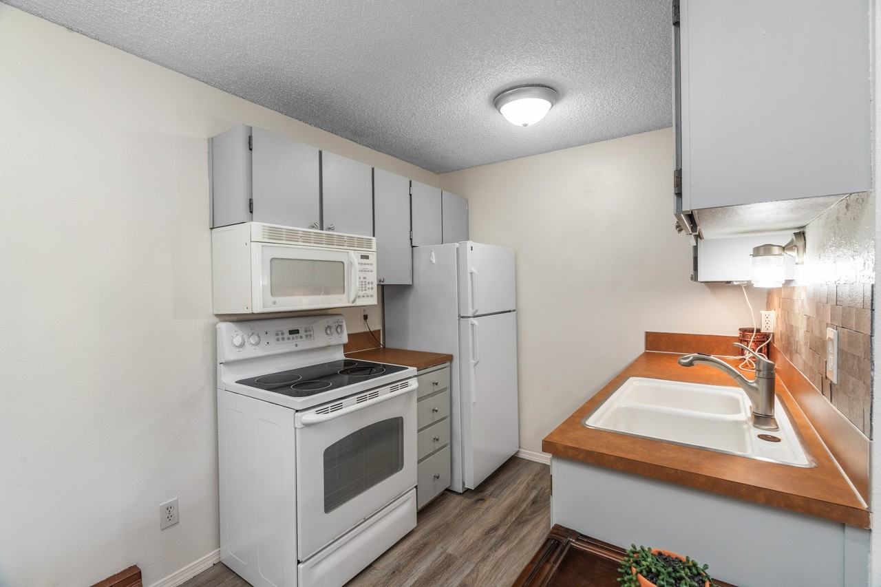 Ocean Ct Nw #104 - Photo 5 of 22