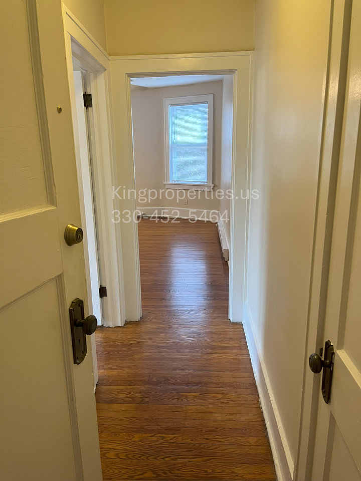 817 5th Street NorthwestUnit 7 #7 - Photo 4 of 10