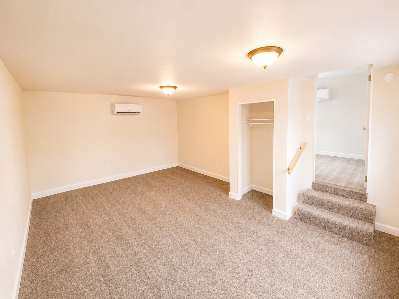 1808 Mullens Ave - Photo 6 of 8