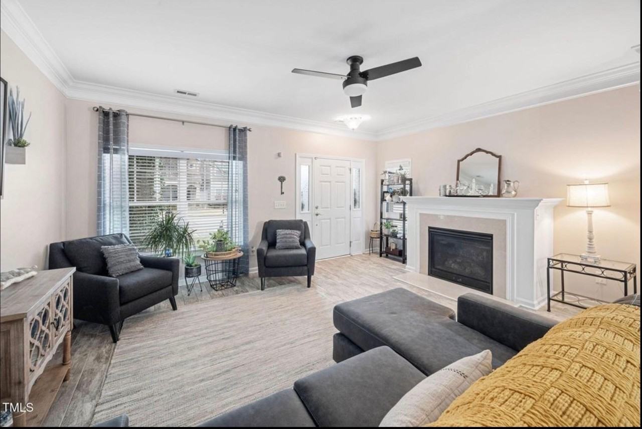 992 Ambergate Sta #1 - Photo 6 of 31