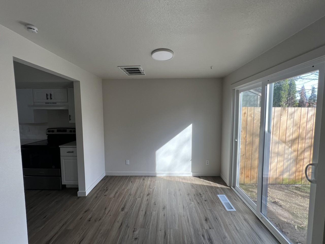 1094 46th Pl Se #1096 - Photo 5 of 10