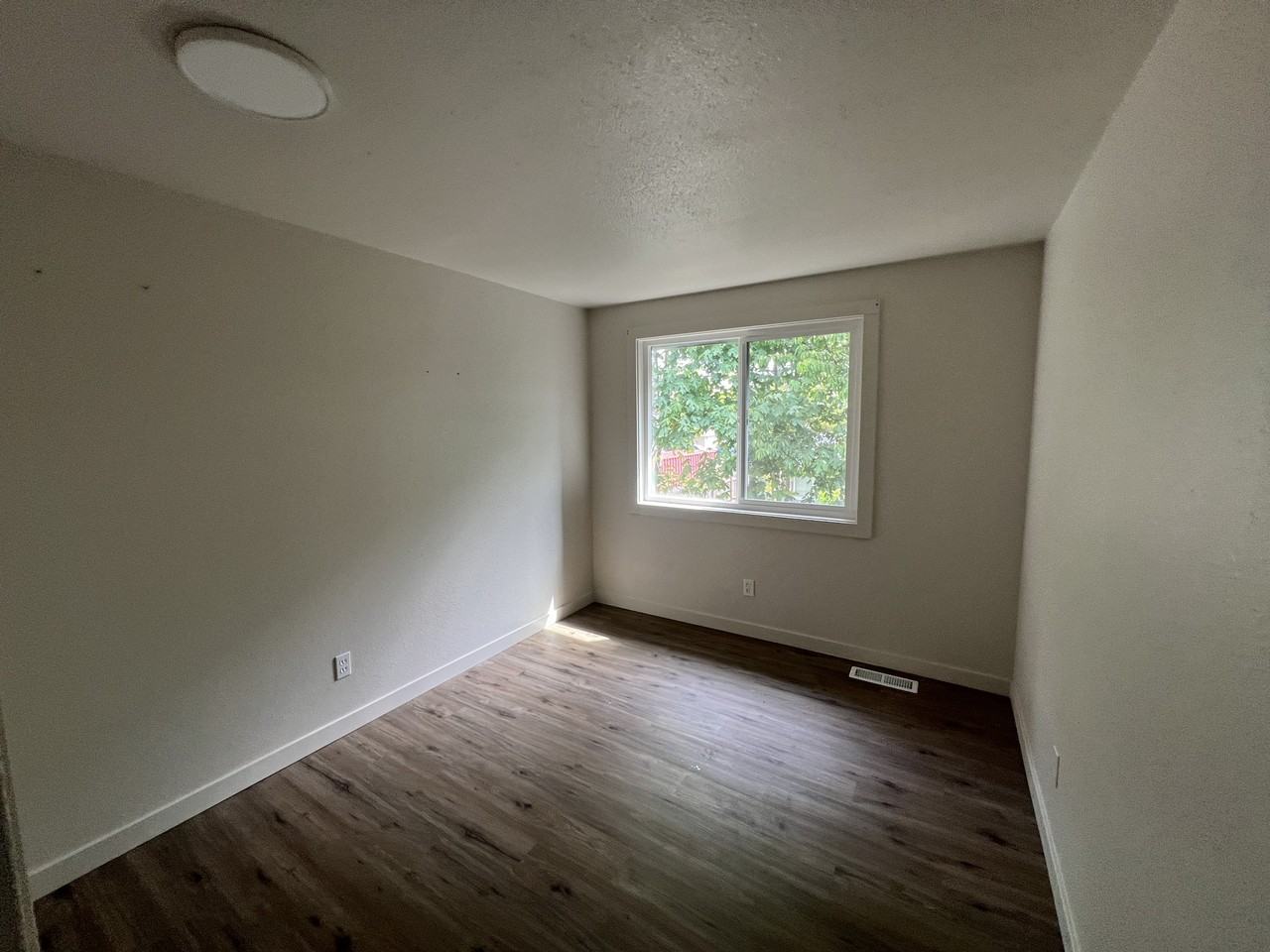 1094 46th Pl Se #1096 - Photo 6 of 10
