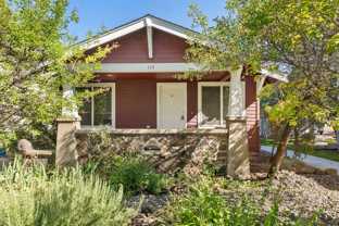 114 SE Roosevelt - Photo 1 of 1