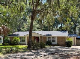featured image of 17 Prince William Dr