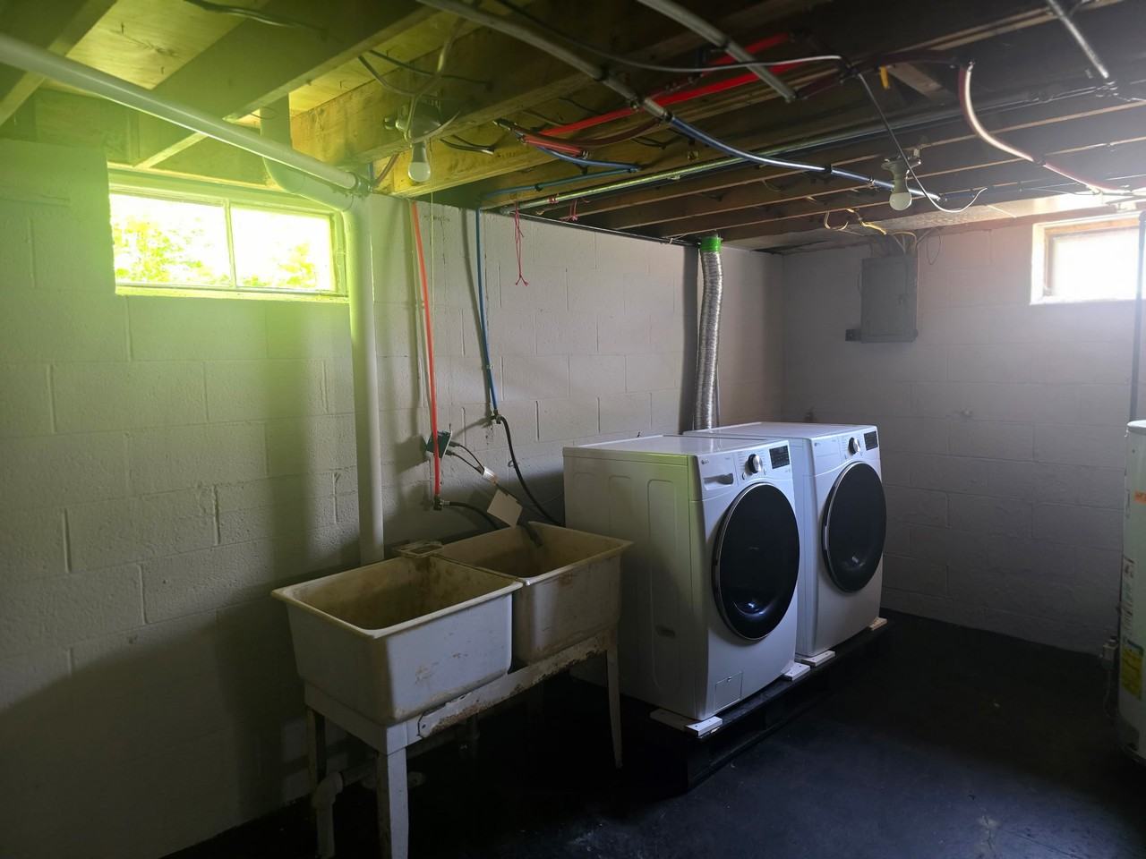 19209 Reno St #1 - Photo 5 of 10