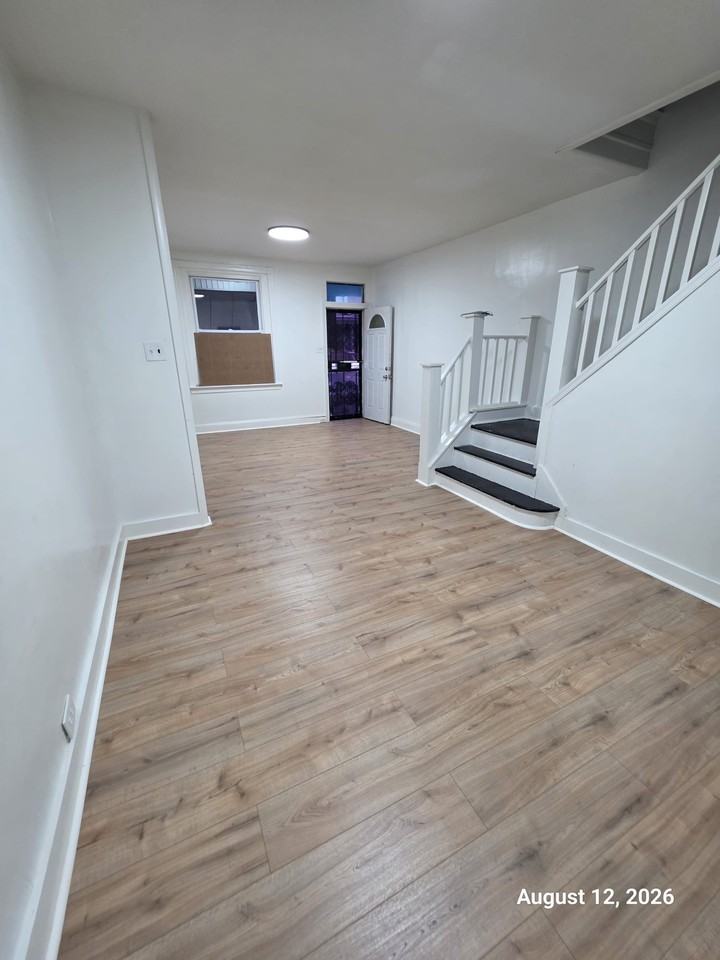 4228 N Fairhill St #1 - Photo 7 of 15