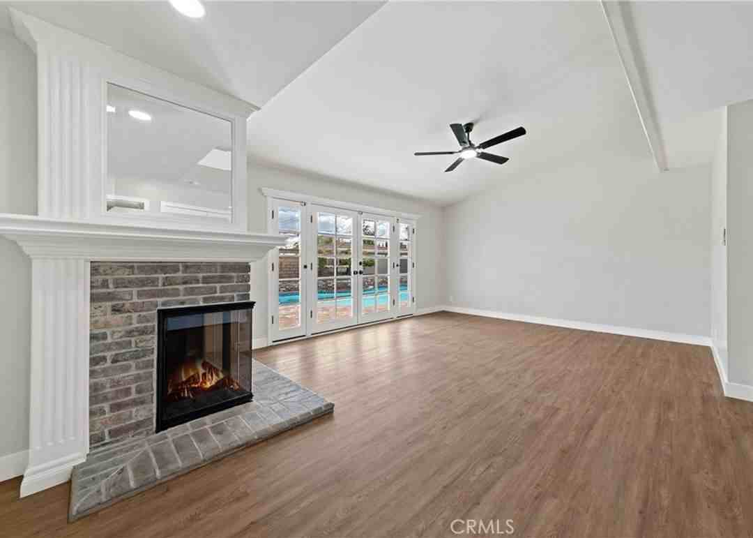 13520 Heflin Dr #1 - Photo 3 of 38