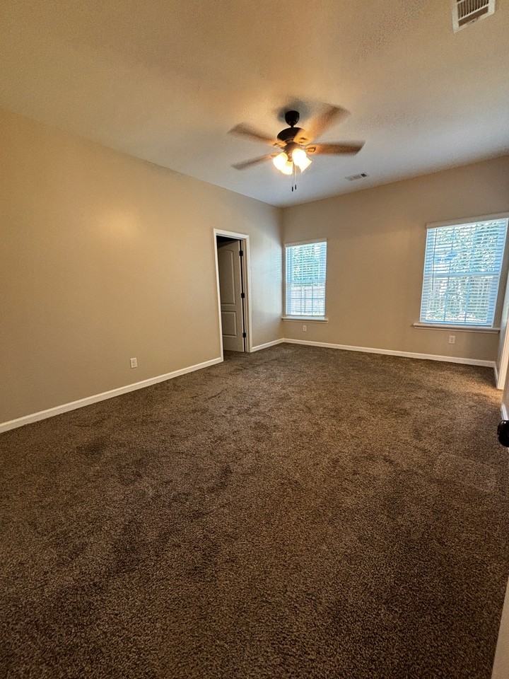 604 N Main St #604NMAIN - Photo 5 of 11