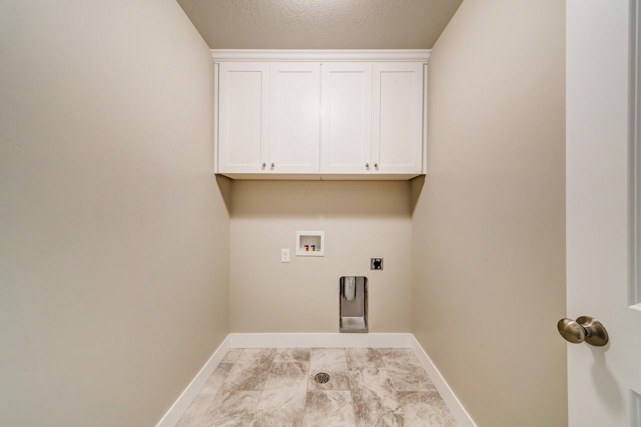 4403 W Glendon Dr - Photo 3 of 15