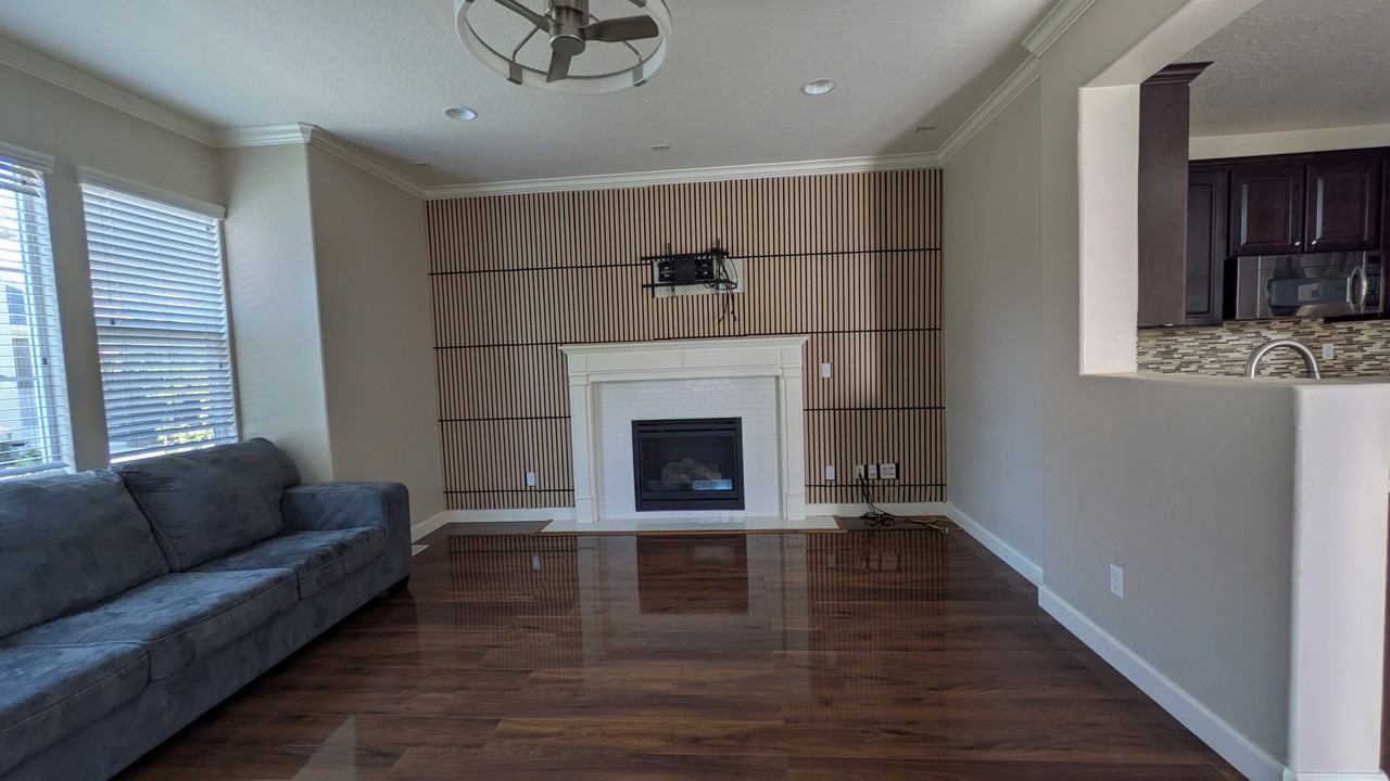 10241 S Clarks Hill Dr #1 - Photo 4 of 23