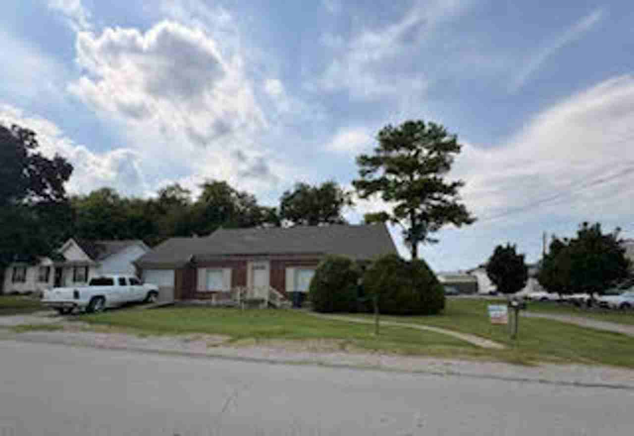 102 Clearview Dr - Photo 2 of 21