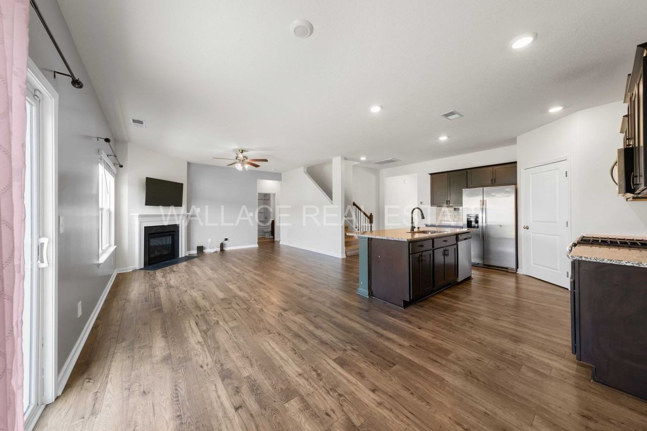12059 Sweet Almond Ln - Photo 2 of 28
