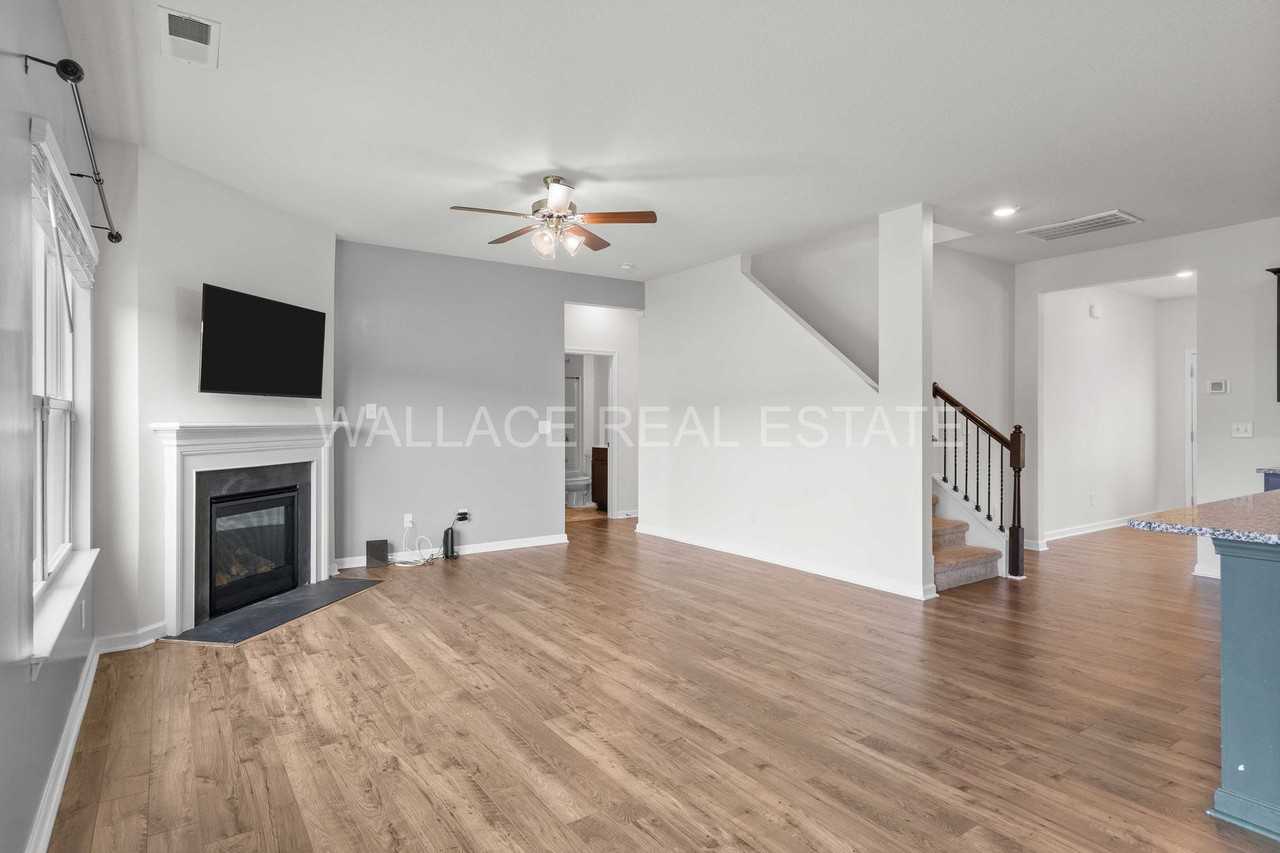 12059 Sweet Almond Ln - Photo 5 of 28
