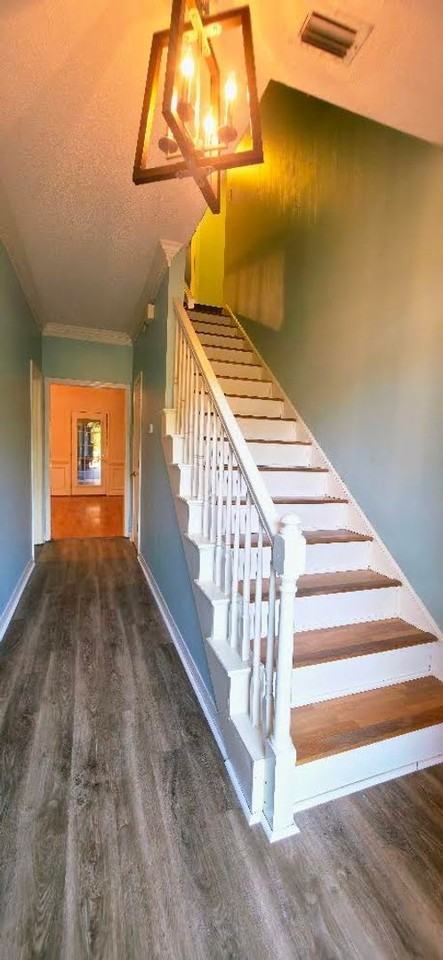 7470 Mallard Dr - Photo 4 of 21