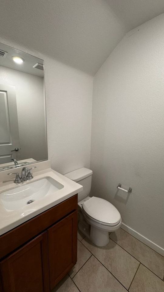 7080 Garnet Crest Ct - Photo 5 of 35