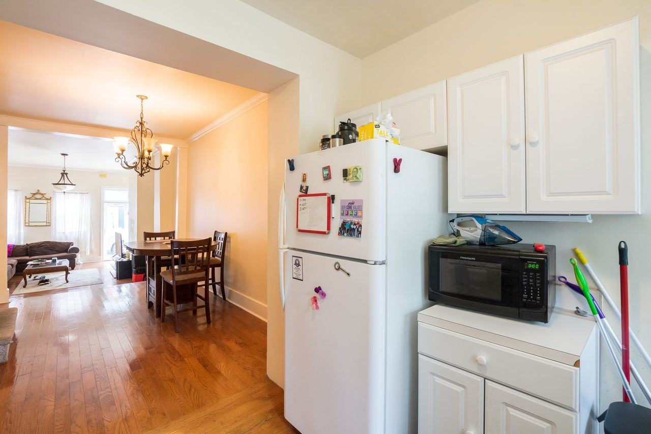 1613 S 2nd St - Photo 6 of 20