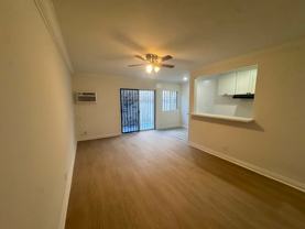 439b - Photo 1 of 1