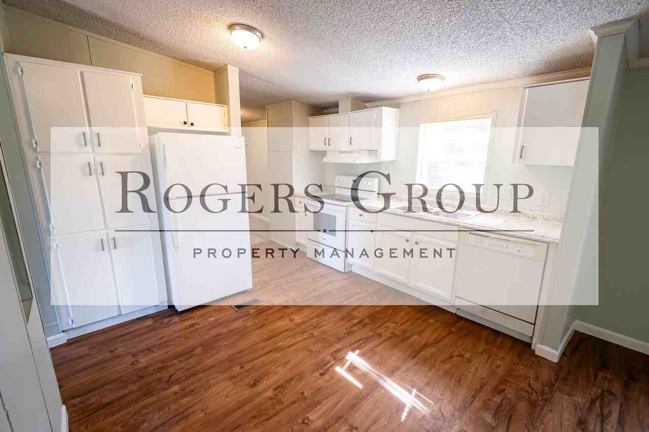 1135 Walter Grissom Rd - Photo 2 of 10