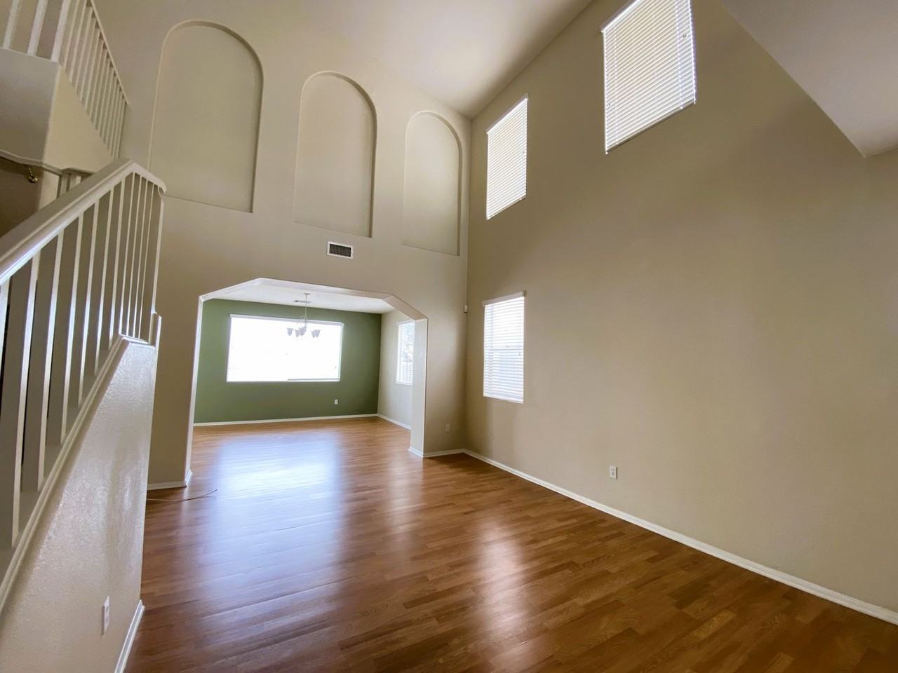 172 Flying Hills Ave - Photo 2 of 50