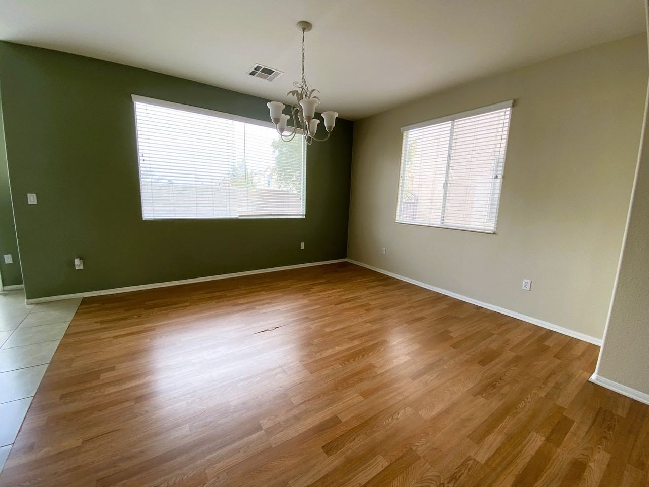 172 Flying Hills Ave - Photo 3 of 50