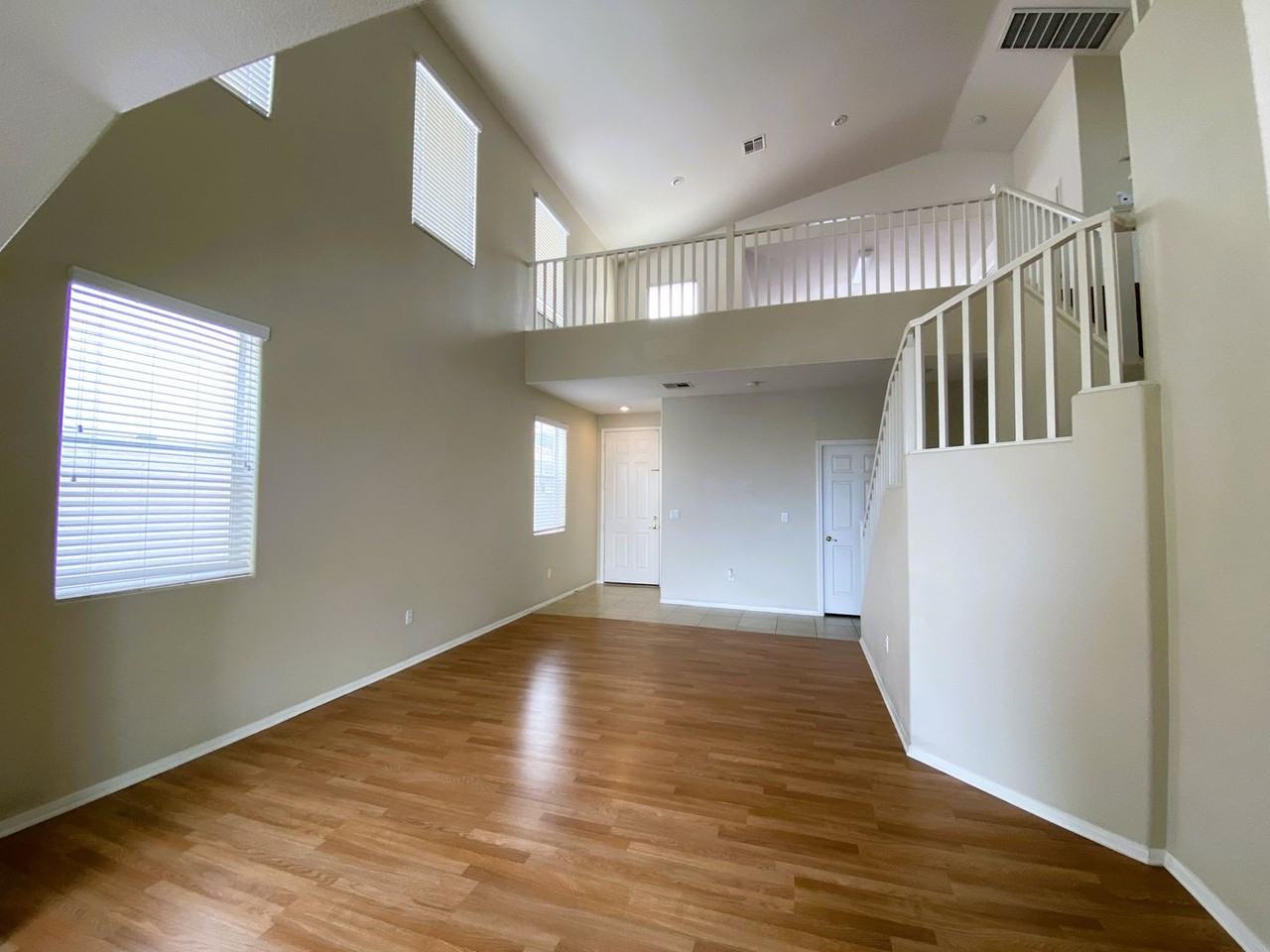 172 Flying Hills Ave - Photo 4 of 50