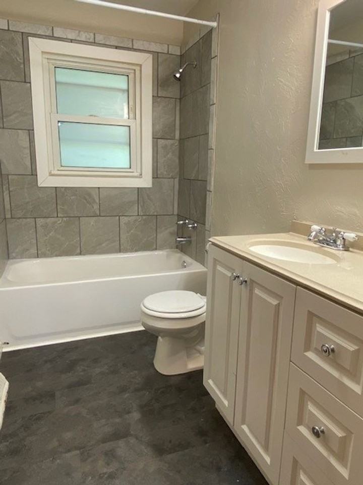214 Cheryl Dr - Photo 2 of 13