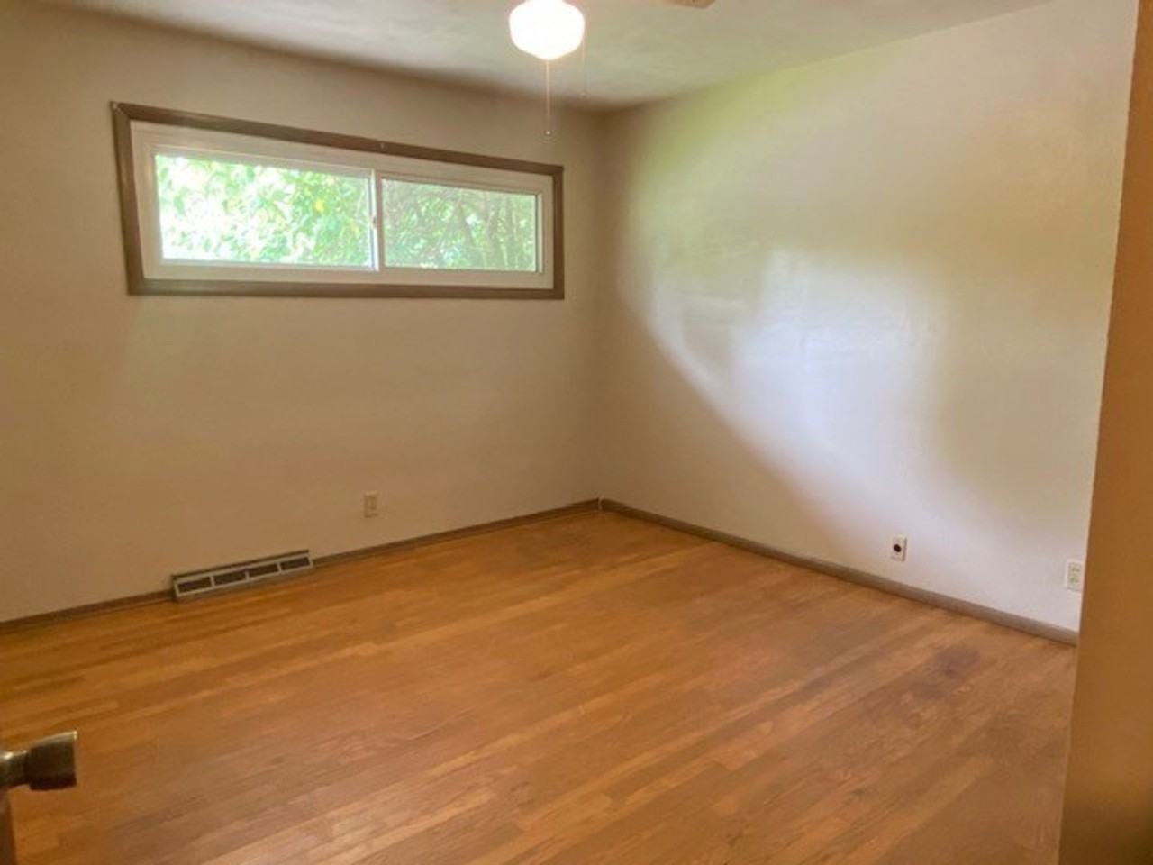214 Cheryl Dr - Photo 5 of 13