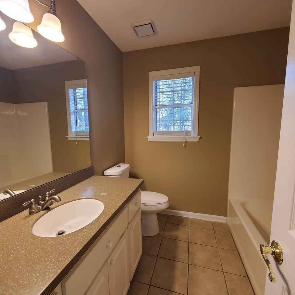 2403 Spring Valley Cir - Photo 6 of 13