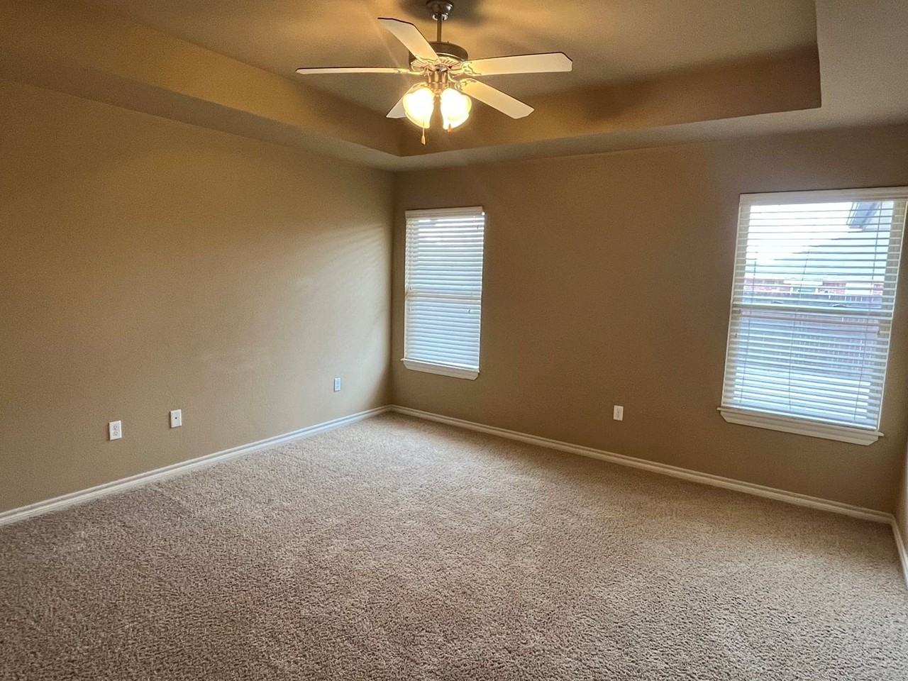 2425 Nw 194th Ter - Photo 5 of 17
