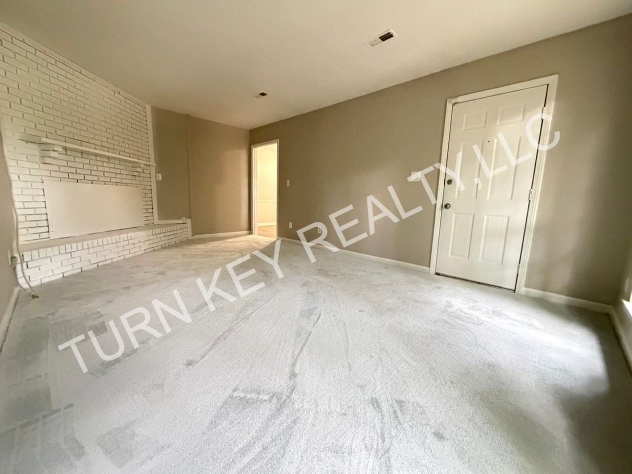 8144 Rugby Ave #A - Photo 4 of 11