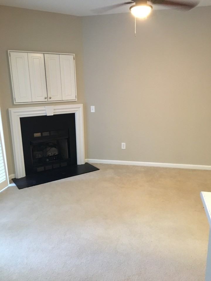 8 Rock Side Ct - Photo 4 of 11