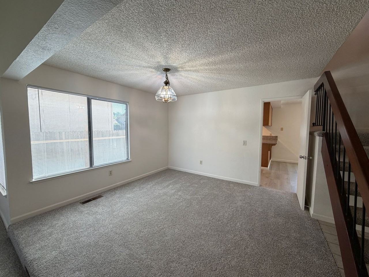 872 Shellwood Way - Photo 7 of 46