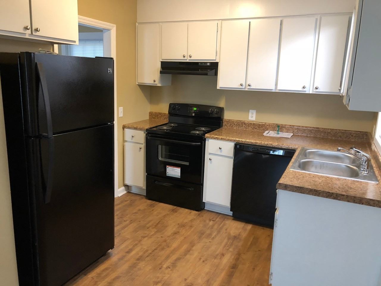 314 Jewell Dr - Photo 3 of 18