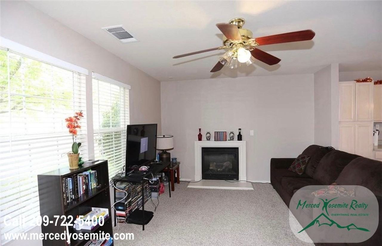 1294 Brightday Dr - Photo 3 of 13