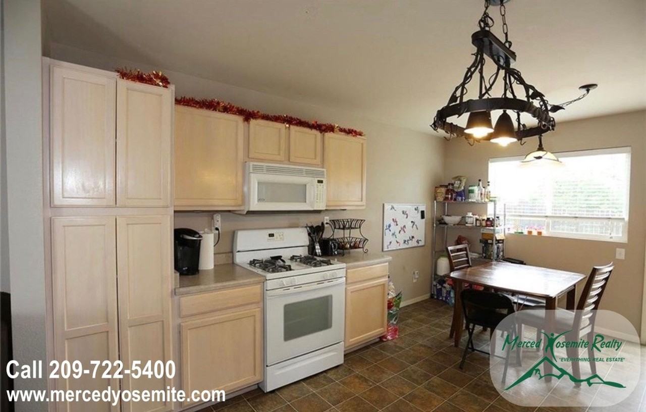 1294 Brightday Dr - Photo 4 of 13