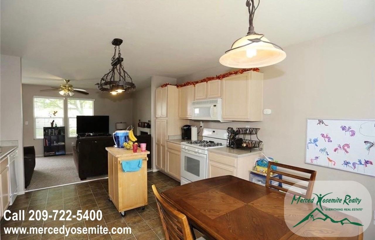 1294 Brightday Dr - Photo 5 of 13