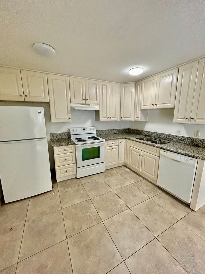 4960 Clairemont Mesa Blvd #104 - Photo 3 of 10