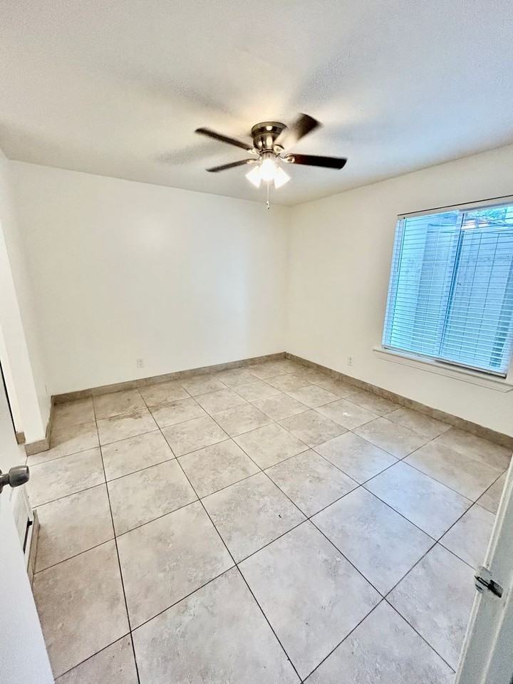 4960 Clairemont Mesa Blvd #104 - Photo 4 of 10
