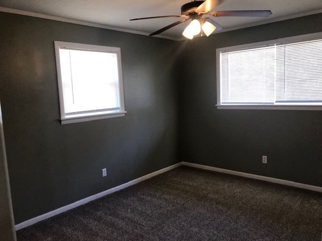 3061 Highway 6 - Photo 3 of 12