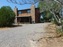 featured image of 1805 Aspen St #B